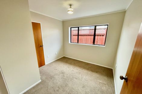Photo of property in 2/1345 Dominion Extension, Mount Roskill, Auckland, 1041