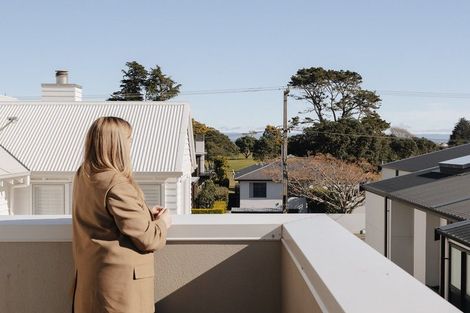 Photo of property in 215b Oceanbeach Road, Mount Maunganui, 3116