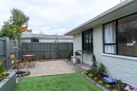 Photo of property in 2/144 Main North Road, Papanui, Christchurch, 8052