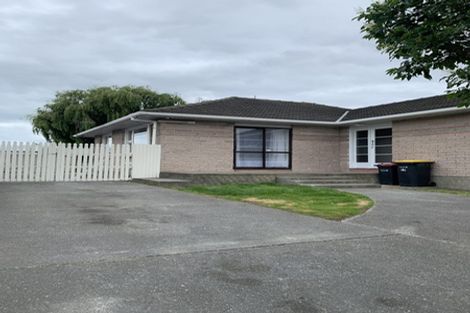 Photo of property in 41 Lyndhurst Crescent, Aranui, Christchurch, 8061