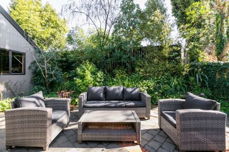 Photo of property in 21a Toop Street, Havelock North, 4130