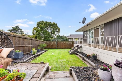Photo of property in 54 Meadway, Sunnyhills, Auckland, 2010