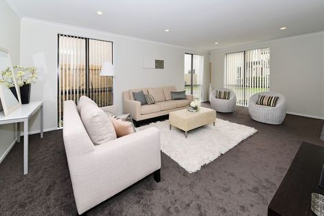 Photo of property in 8 Marengo Parkway, Takanini, 2112