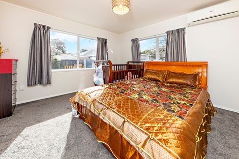 Photo of property in 55 Moncrieff Avenue, Clendon Park, Auckland, 2103