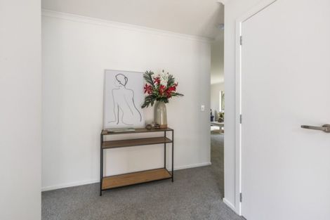 Photo of property in 127 Manuka Street, Stokes Valley, Lower Hutt, 5019