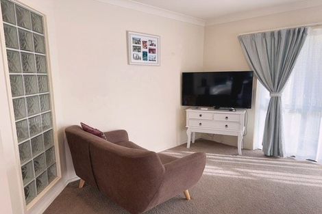 Photo of property in 31 Woodgers Way, Somerville, Auckland, 2014