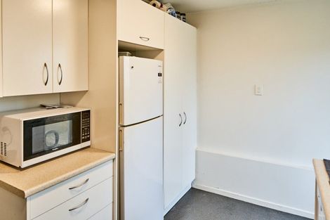 Photo of property in 24 Garden Road, Northland, Wellington, 6012