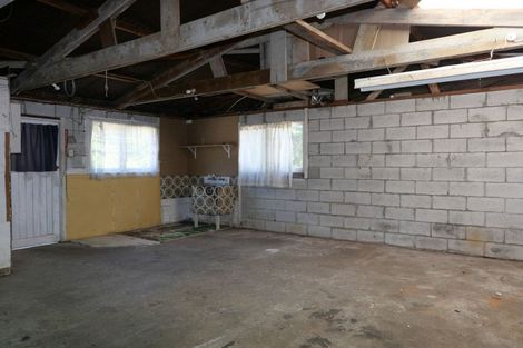 Photo of property in 100 Ruapehu Street, Paraparaumu, 5032