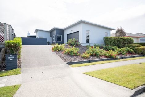 Photo of property in 81 Pacific Drive, Fitzherbert, Palmerston North, 4410