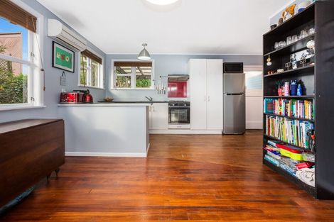 Photo of property in 32 Papakowhai Road, Papakowhai, Porirua, 5024