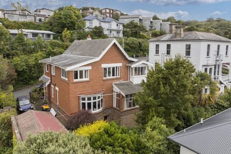 Photo of property in 99 Queen Street, North Dunedin, Dunedin, 9016