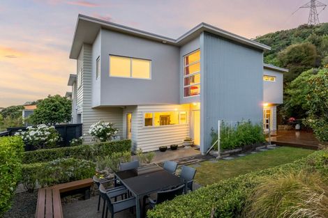 Photo of property in 36e Erlestoke Crescent, Churton Park, Wellington, 6037