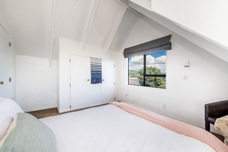 Photo of property in 10 Kanawa Street, Waikanae, 5036