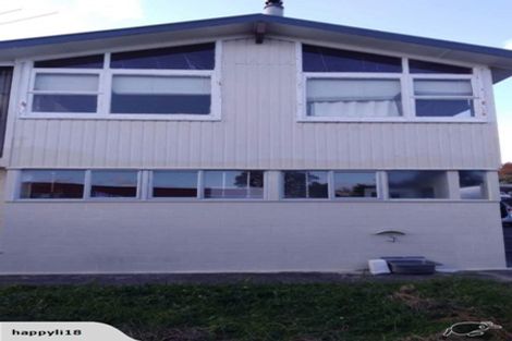 Photo of property in 38 Dellwood Avenue, Henderson, Auckland, 0612