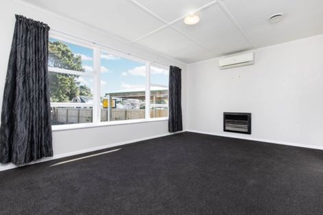 Photo of property in 18 Constable Road, Waiuku, 2123
