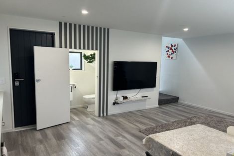 Photo of property in 3/58 Division Street, Riccarton, Christchurch, 8041