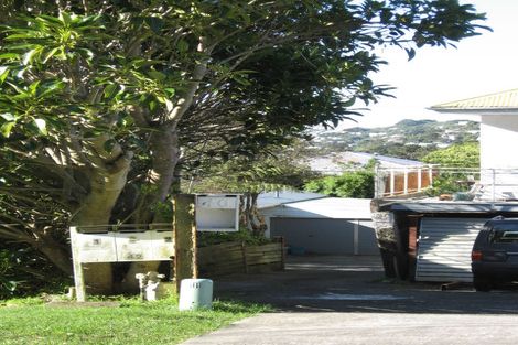 Photo of property in 40 Homewood Crescent, Karori, Wellington, 6012