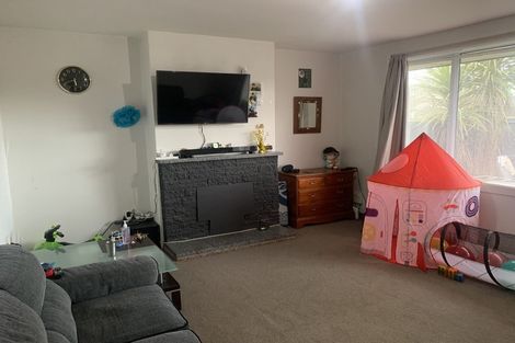 Photo of property in 1/105 Memorial Avenue, Burnside, Christchurch, 8053