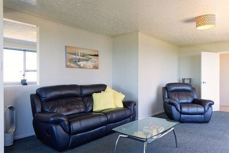 Photo of property in 74 Churchill Street, Kaikoura, 7300