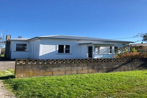 Photo of property in 6 Oxford Street, Marton, 4710