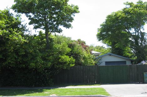 Photo of property in 17 Champion Street, Edgeware, Christchurch, 8013