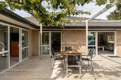 Photo of property in 87 Margaret Drive, Omokoroa, 3114