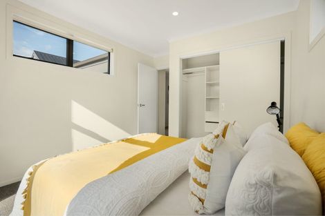 Photo of property in 25 Waruhia Crescent, Rototuna North, 3281