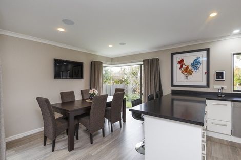 Photo of property in 33 Hardie Street, Hokowhitu, Palmerston North, 4410