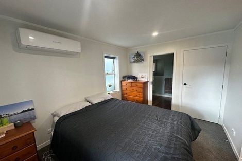 Photo of property in 98 Williams Street, Cambridge, 3434