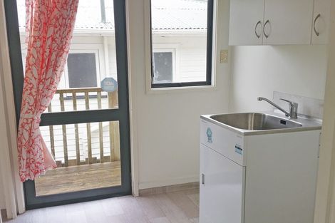 Photo of property in 7a Oteha Valley, Northcross, Auckland, 0632