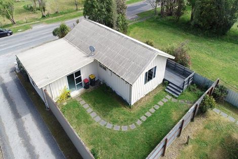 Photo of property in 994 Lower Styx Road, Brooklands, Christchurch, 8083