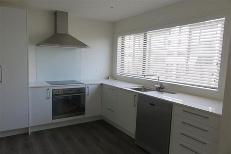 Photo of property in 3 Carder Court, Hobsonville, Auckland, 0618