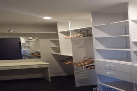 Photo of property in 10 Paratu Way, Strathmore Park, Wellington, 6022