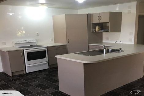 Photo of property in 33 Gibson Road, Dinsdale, Hamilton, 3204