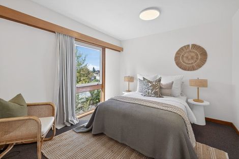 Photo of property in 1 Dyers Pass Road, Cashmere, Christchurch, 8022