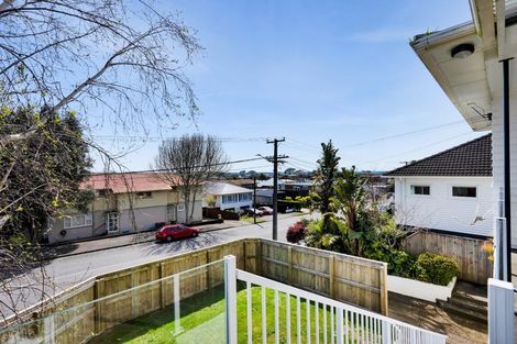 Photo of property in 223 Powderham Street, New Plymouth, 4310