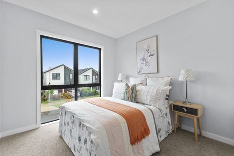 Photo of property in 18 Recovery Road, Papakura, 2110