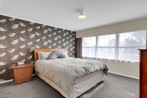 Photo of property in 4 Marnane Terrace, St Andrews, Hamilton, 3200