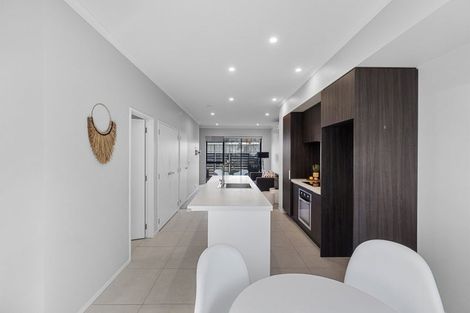 Photo of property in 39 Nugget Avenue, Hobsonville, Auckland, 0616