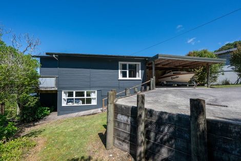 Photo of property in 81 Spencer Road, Lake Tarawera, Rotorua, 3076