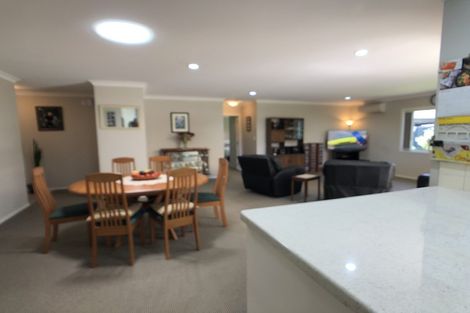 Photo of property in 4 Cape Place, Poraiti, Napier, 4112