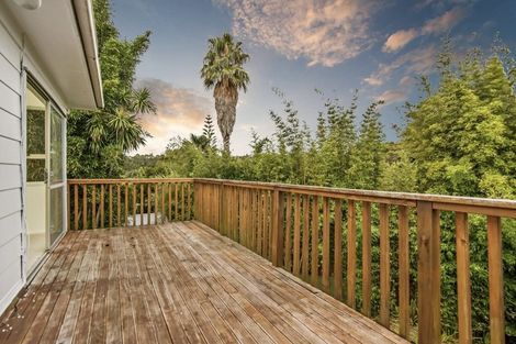 Photo of property in 72 Vandeleur Avenue, Birkdale, Auckland, 0626