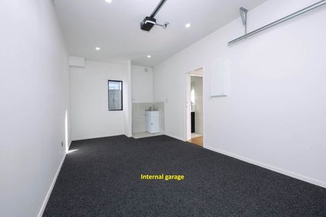 Photo of property in 21d Parker Avenue, New Lynn, Auckland, 0600