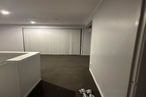 Photo of property in 31 Waimai Avenue, Weymouth, Auckland, 2103