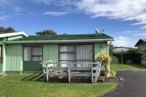 Photo of property in 25-27 Palmerston Street, Greymouth, 7805