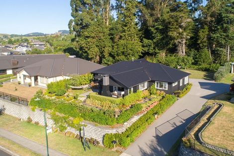 Photo of property in 33 Mervyn Place, Ohauiti, Tauranga, 3112