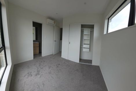 Photo of property in 310 Rangatira Road, Beach Haven, Auckland, 0626