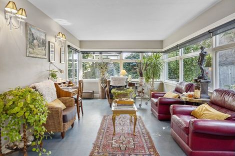 Photo of property in 37 Weston Road, St Albans, Christchurch, 8052