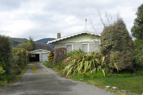 Photo of property in 40 Park Avenue, Takaka, 7110