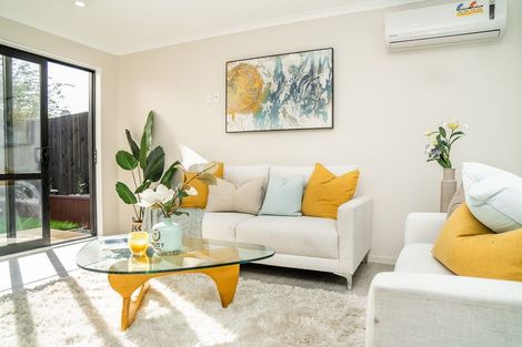 Photo of property in 27 Hill Crescent, Papakura, 2110